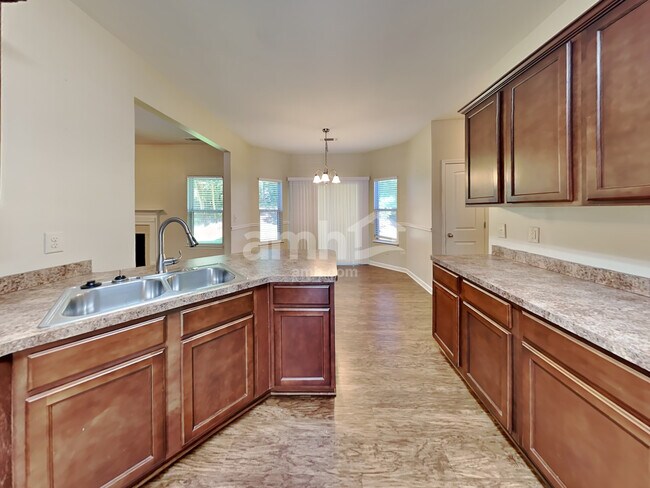 Photo - 812 Whitfield Oak Rd