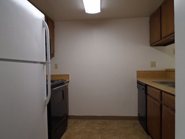 Photo - REAL RD. 105, UNIT H Unidad H