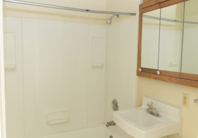 Photo - 1629 Washington St