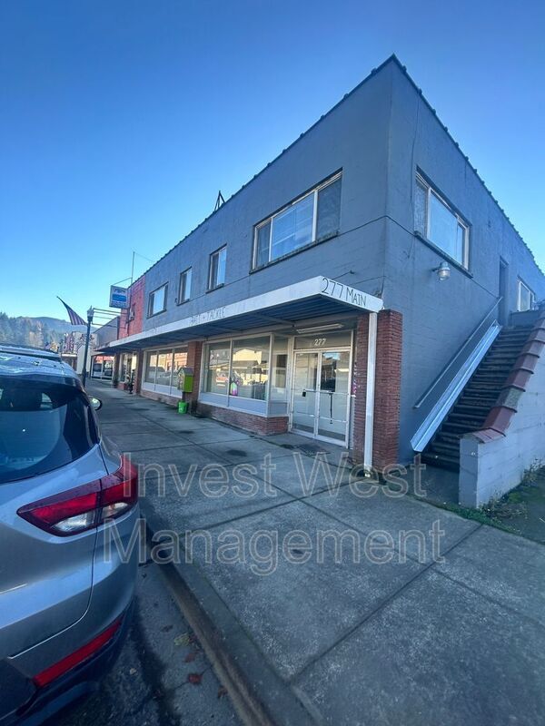 Photo - 277 Main Ave