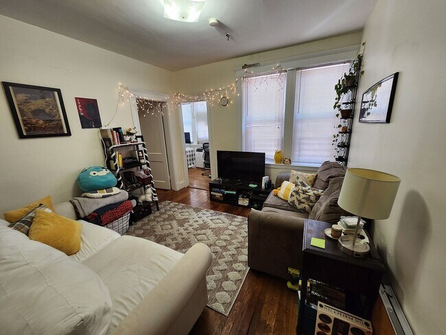 Photo - 309 Allston St