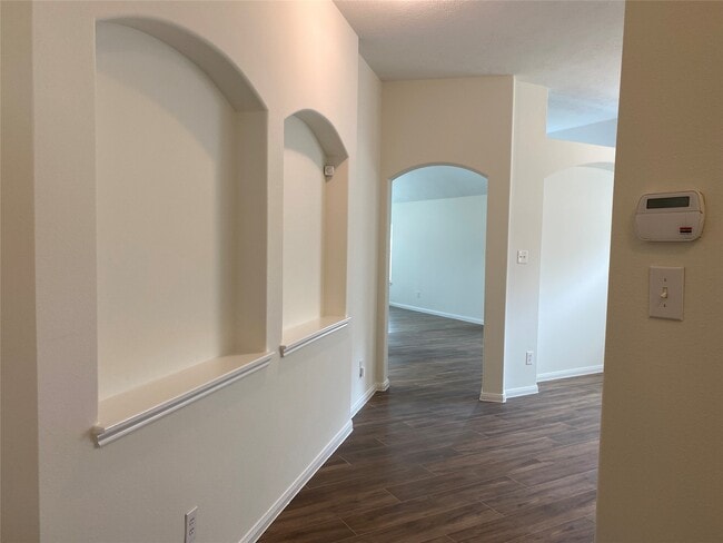 Photo - 21615 Rose Mill Dr