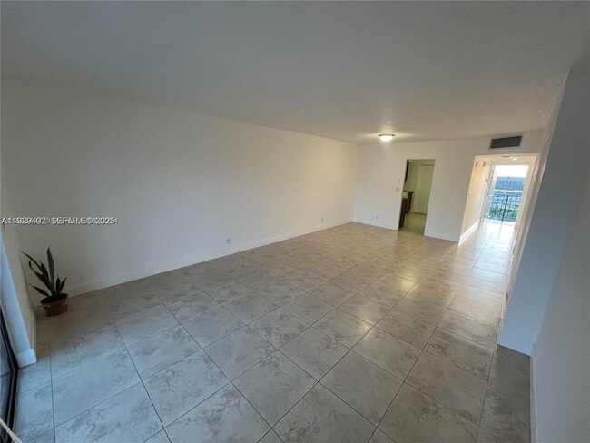 Photo - 3575 Brokenwoods Dr Unidad 1002