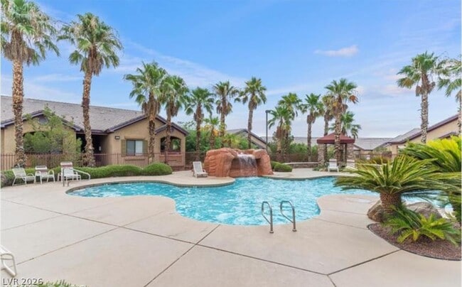 Building Photo - 8250 N Grand Canyon Dr Unit 2018