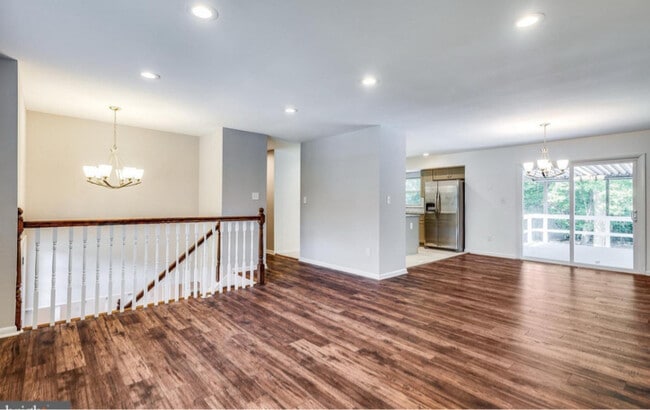 Photo - 3650 Laurel Dr