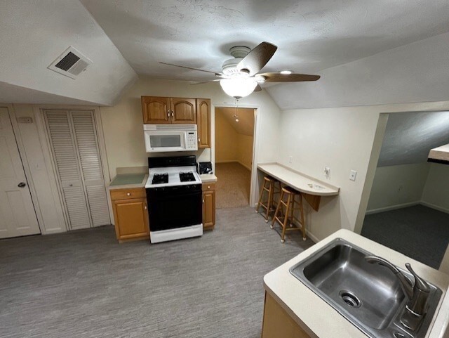 Photo - 15 Waterloo St Unit 3