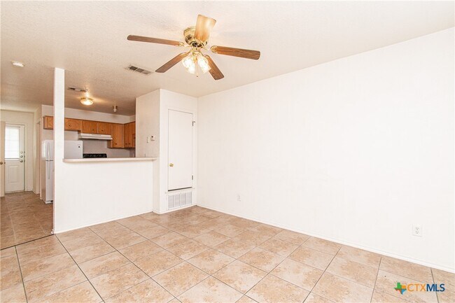 Photo - 4408 Deek Dr Unit B
