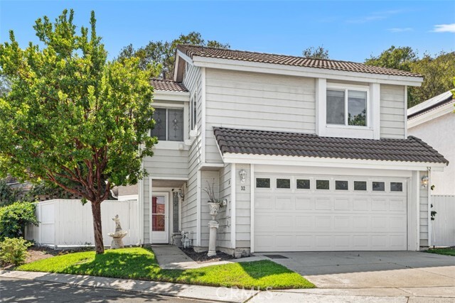32 La Costa Ct