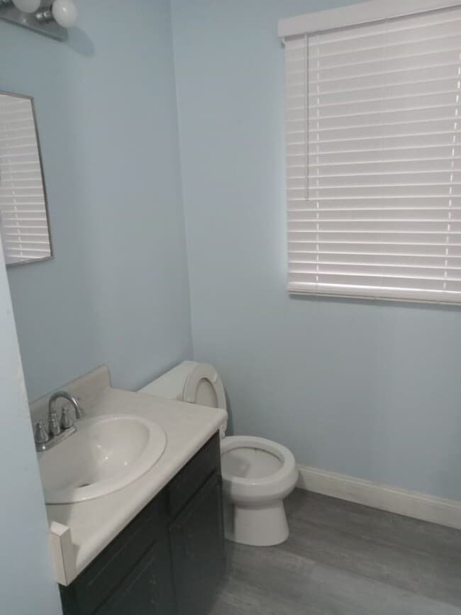 2204-2210 McMullen Road Unit 2