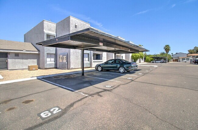 Photo - 4410 N Longview Ave Unit 126