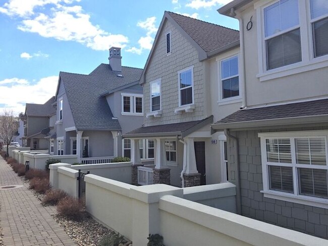 Somersett Reno Home - Walking Trails and t... - Somersett Reno Home - Walking Trails and t...