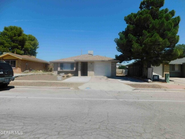 Photo - 11957 Picasso Dr Casa