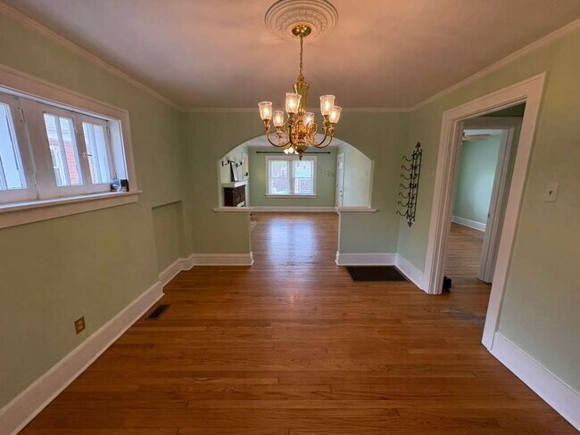 Photo - 6926 Hurst Ct