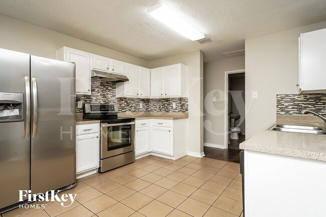 Photo - 2549 Barksdale Dr