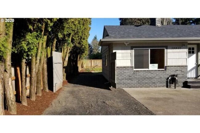 Photo - 18641 NE Everett Ct