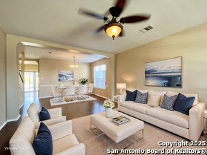 Photo - 6811 Karnes Leaf