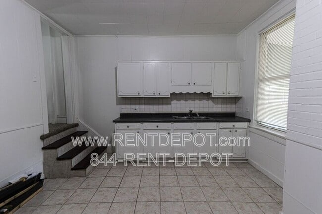 Photo - 755 Washington Ave