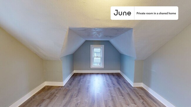 Photo - Room in Shared 7 bed/2 bath home Unit F