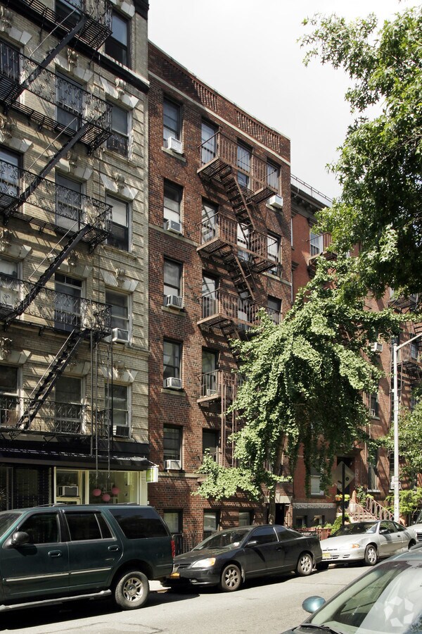 278 E 10th St - 278 East 10th Street