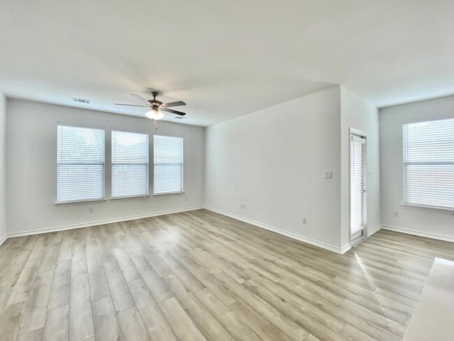 Photo - 1852 Turtle Bay Loop