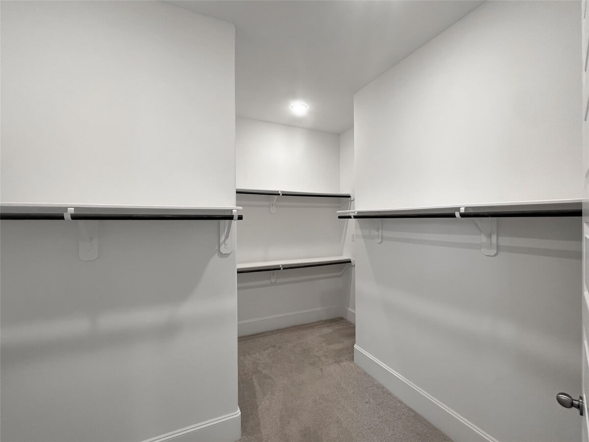 Photo - 16807 Hemlock Grove Dr