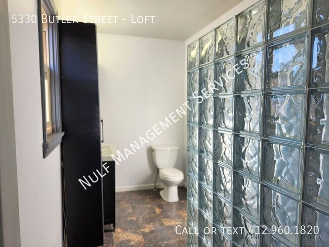 Photo - 5330 Butler St Unit Loft