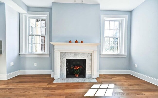 Photo - 1929 19th St NW Unidad 2