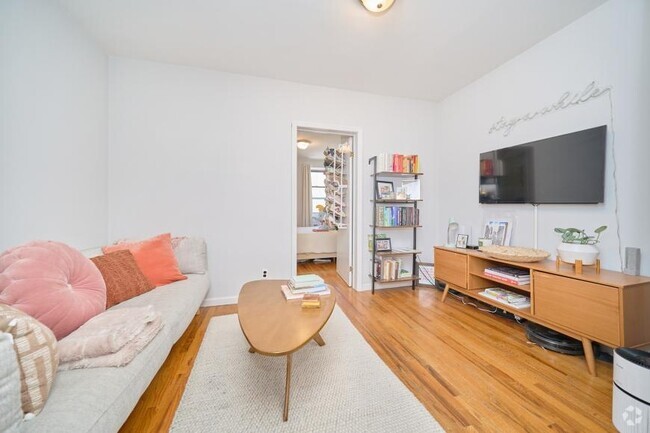 Building Photo - 1 bedroom in NEW YORK NY 10018 Unit 4 Rental