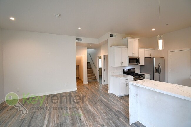 Photo - North Park|Easy Access to I-15, I-8 & Hwy 94| 10–15 Min Walk to Local Eateries & near top-rated M...
