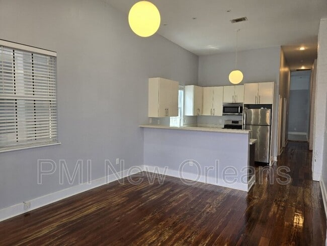 Photo - 2213 Magnolia St