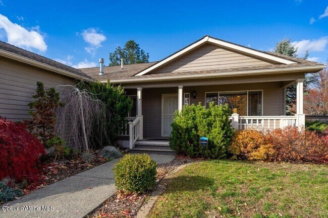 Photo - Coeur d' Alene Place!