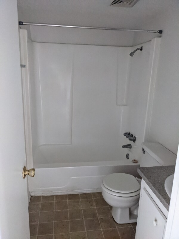 Photo - 3215 Baird Ave Unit F-37