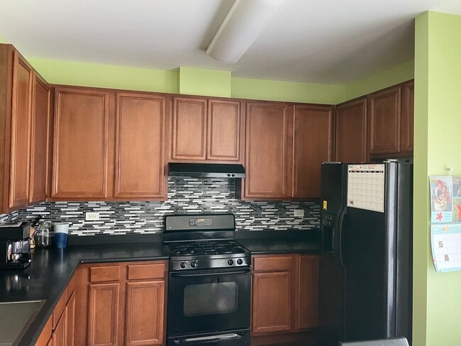 Photo - 758 Hanbury Dr