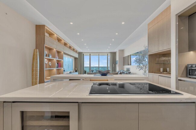 Photo - 18975 Collins Ave Unidad 2802