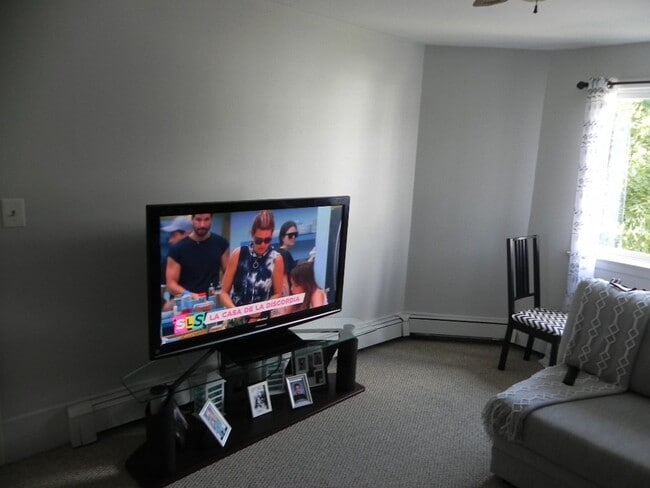 Photo - 78 Osborne Ave Unit 2