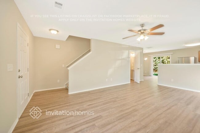 Photo - 2888 Creekbend Dr