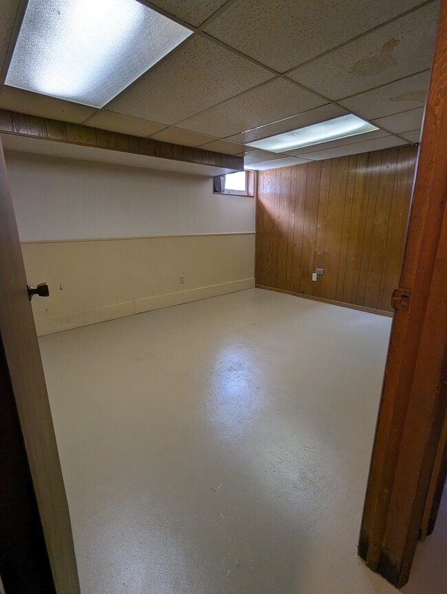 Photo - 1305 Oxford St