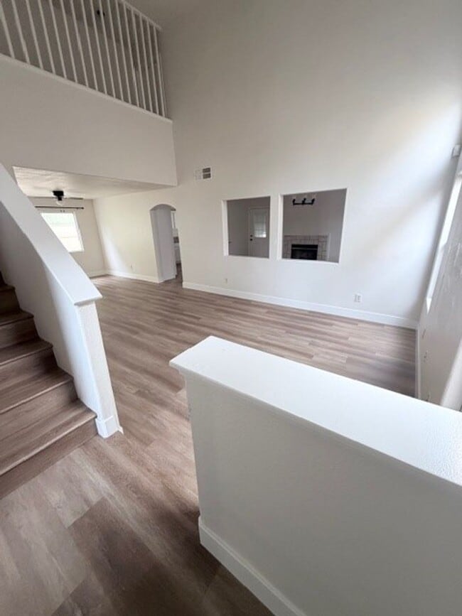 Photo - 9405 Salinger St