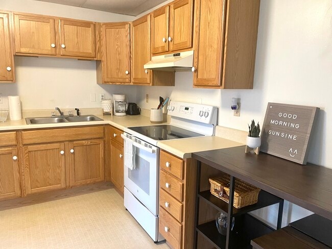 Photo - 17 Page St Unit 1