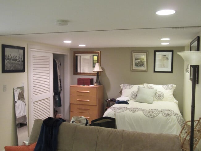 Photo - 12 Newport Rd Unit Studio Apartment