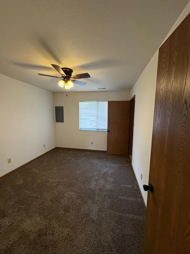 Photo - 1015 N St Joe Dr