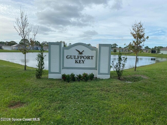 Photo - 212 Alminar Ave SE