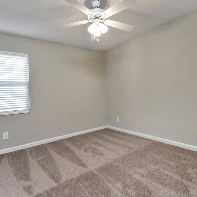 Arbor Creek Apartments For Rent in Raleigh, NC