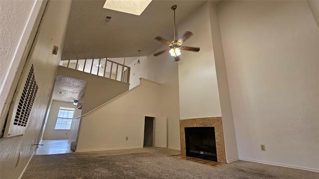 Photo - 550 E Windsor Dr