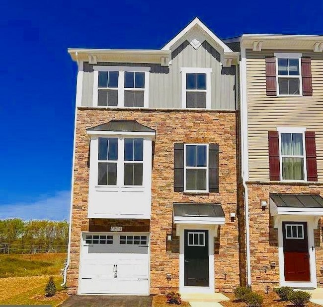 Building Photo - 7924 Olive Branch Ln
