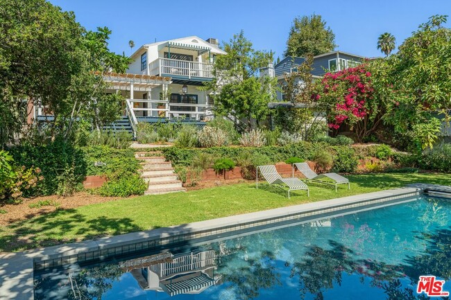 Photo - 2150 Moreno Dr