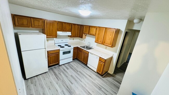Skyline Vista Apartments