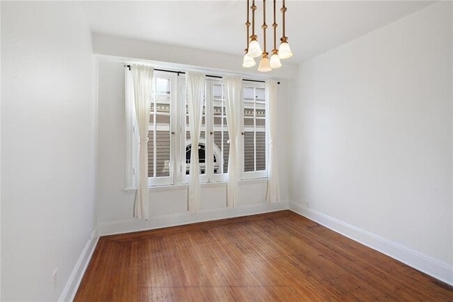 Photo - 2801 St Charles Ave Unit 108A