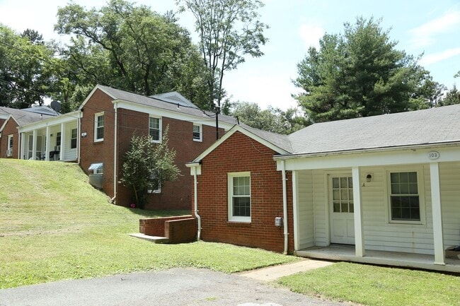 Photo - 103 Cresap Rd Unit Apt #A