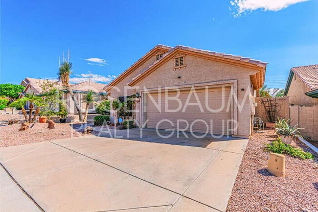 Photo - Gorgeous 3-bedrooms, 2-baths home in the d...